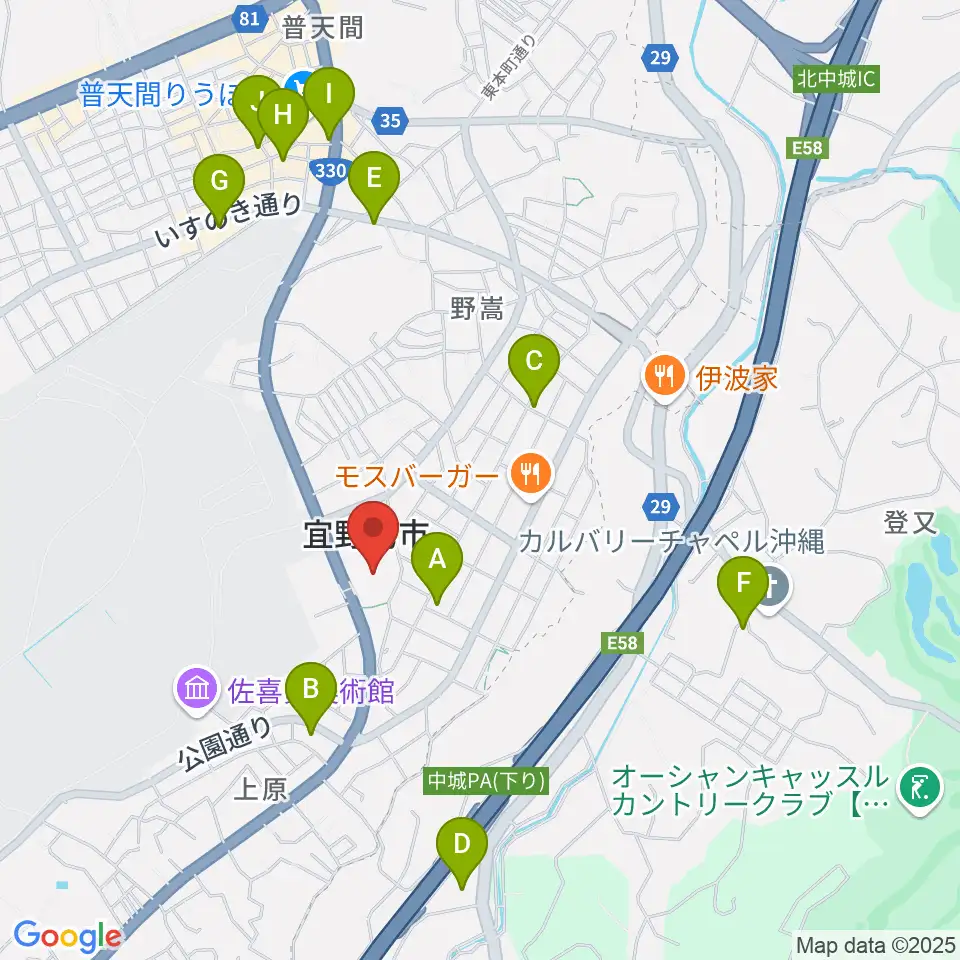 宜野湾市民会館周辺のカフェ一覧地図