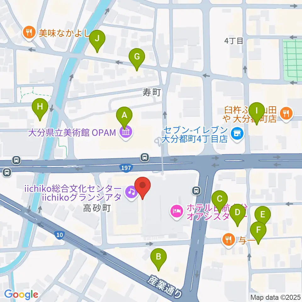 iichiko総合文化センター周辺のカフェ一覧地図