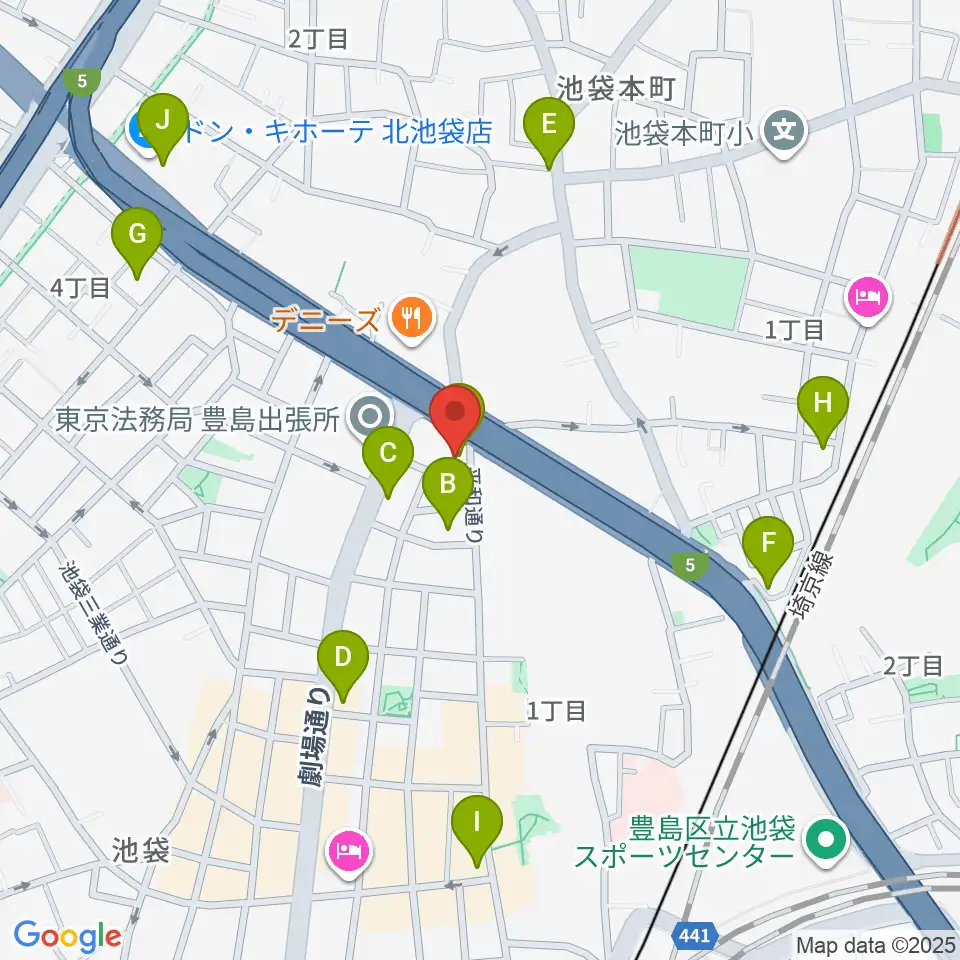 ウクレレマニア周辺のカフェ一覧地図
