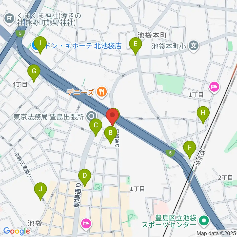 ウクレレマニア周辺のカフェ一覧地図