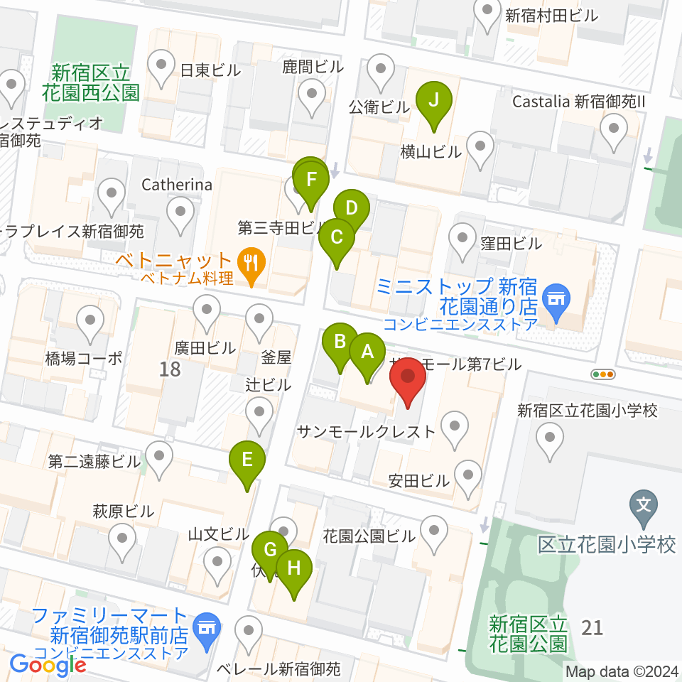 サンモールスタジオ周辺のカフェ一覧地図