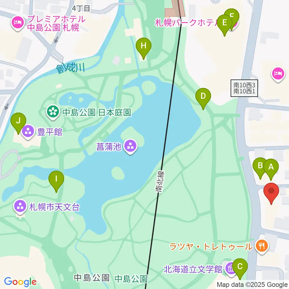 扇谷記念スタジオ・シアターZOO周辺のカフェ一覧地図