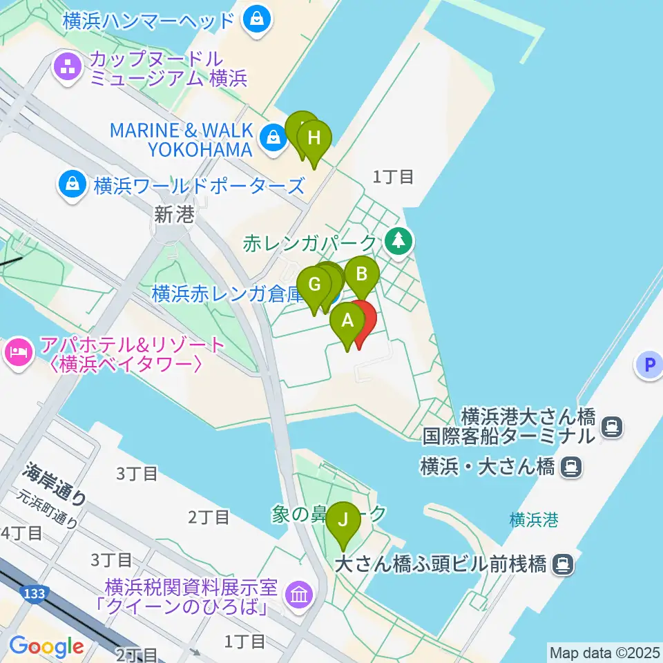 横浜赤レンガ倉庫1号館周辺のカフェ一覧地図