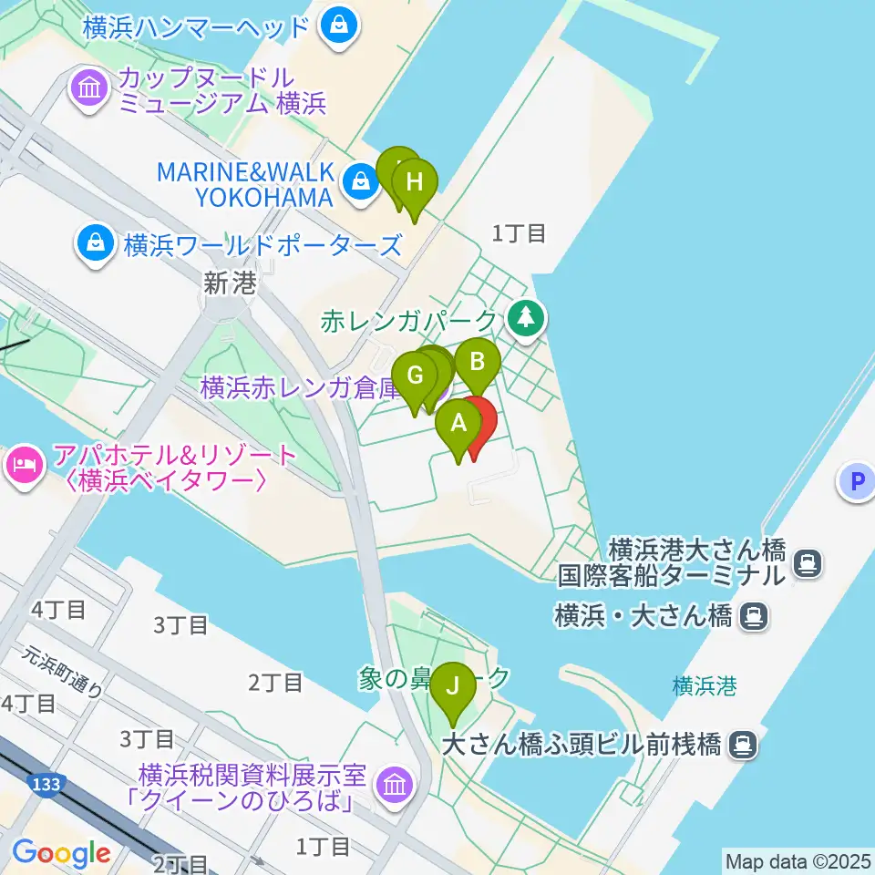 横浜赤レンガ倉庫1号館周辺のカフェ一覧地図