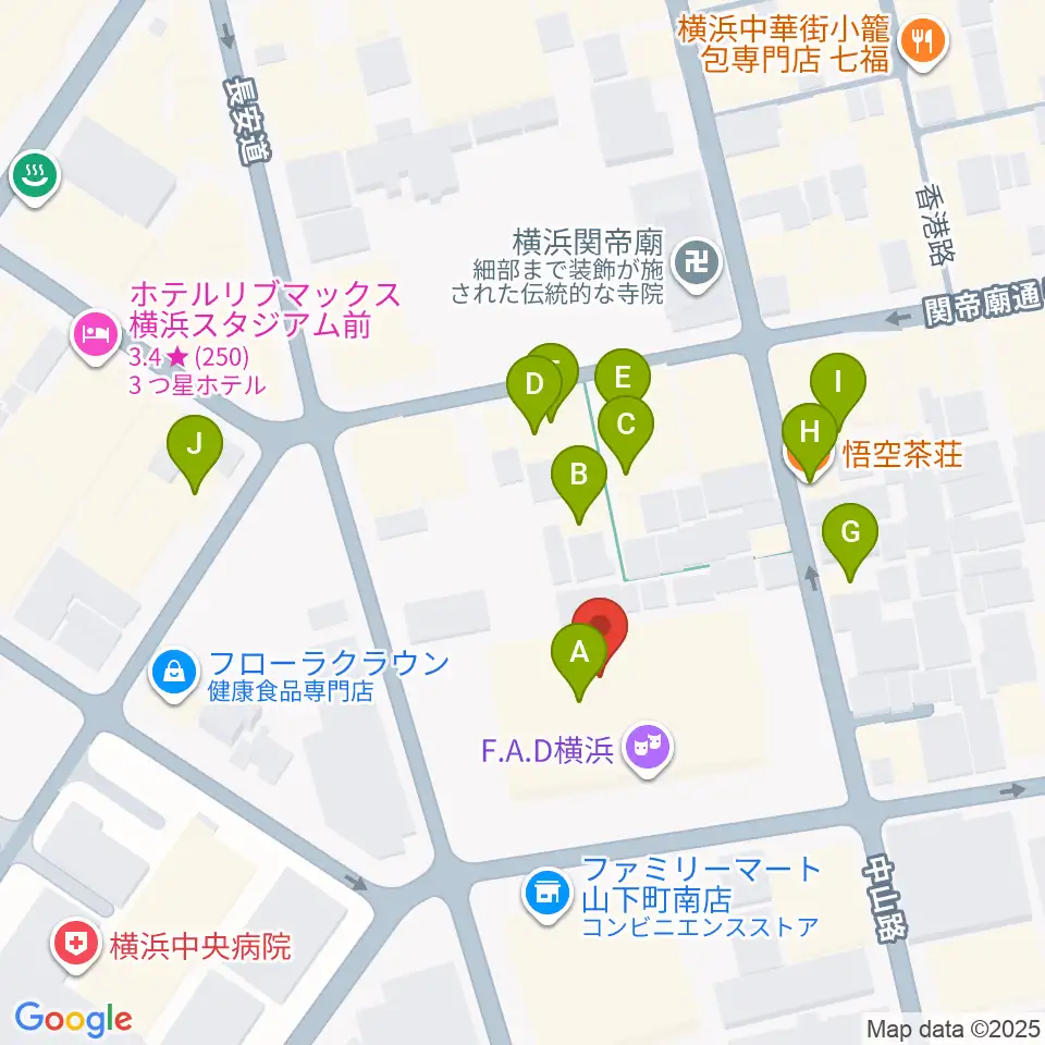 横浜F.A.D周辺のカフェ一覧地図
