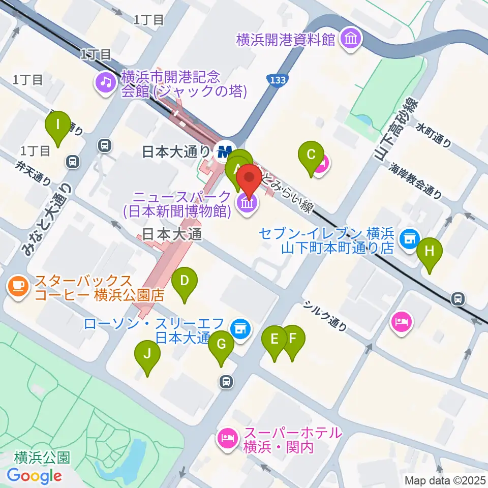 横浜情報文化センター周辺のカフェ一覧地図