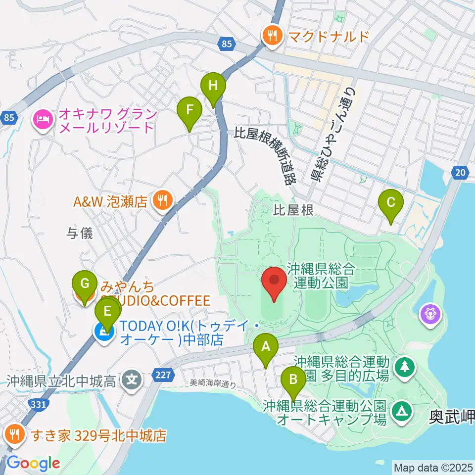 沖縄県総合運動公園陸上競技場周辺のカフェ一覧地図