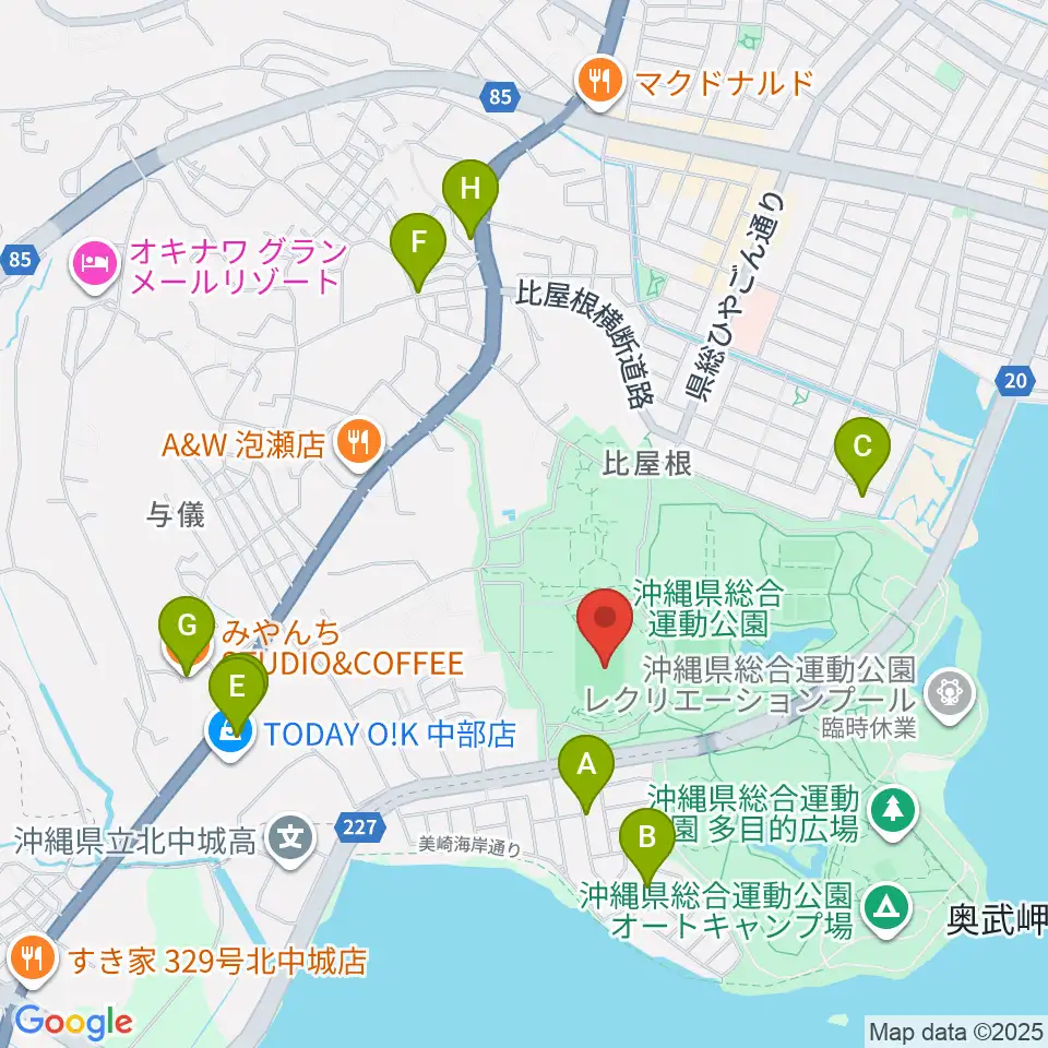 沖縄県総合運動公園陸上競技場周辺のカフェ一覧地図