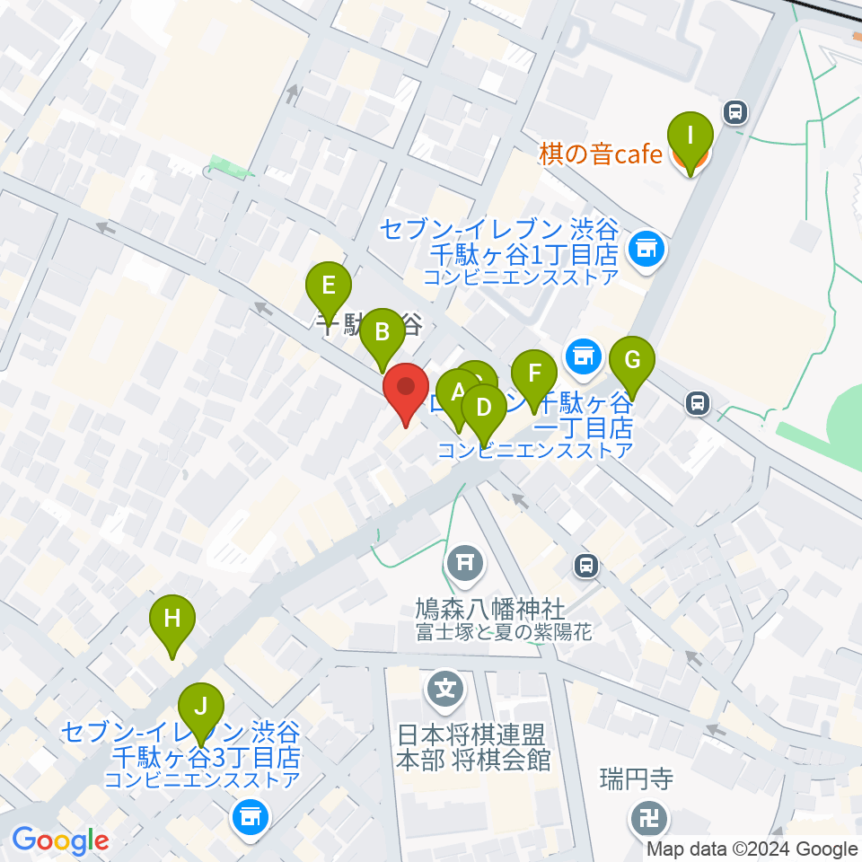 トライアンフスタジオ周辺のカフェ一覧地図