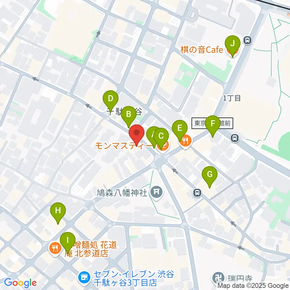 トライアンフスタジオ周辺のカフェ一覧地図