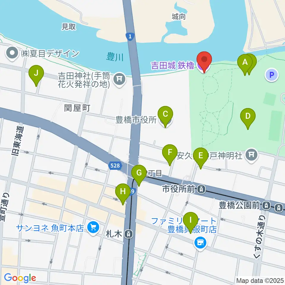 吉田城鉄櫓資料館周辺のカフェ一覧地図