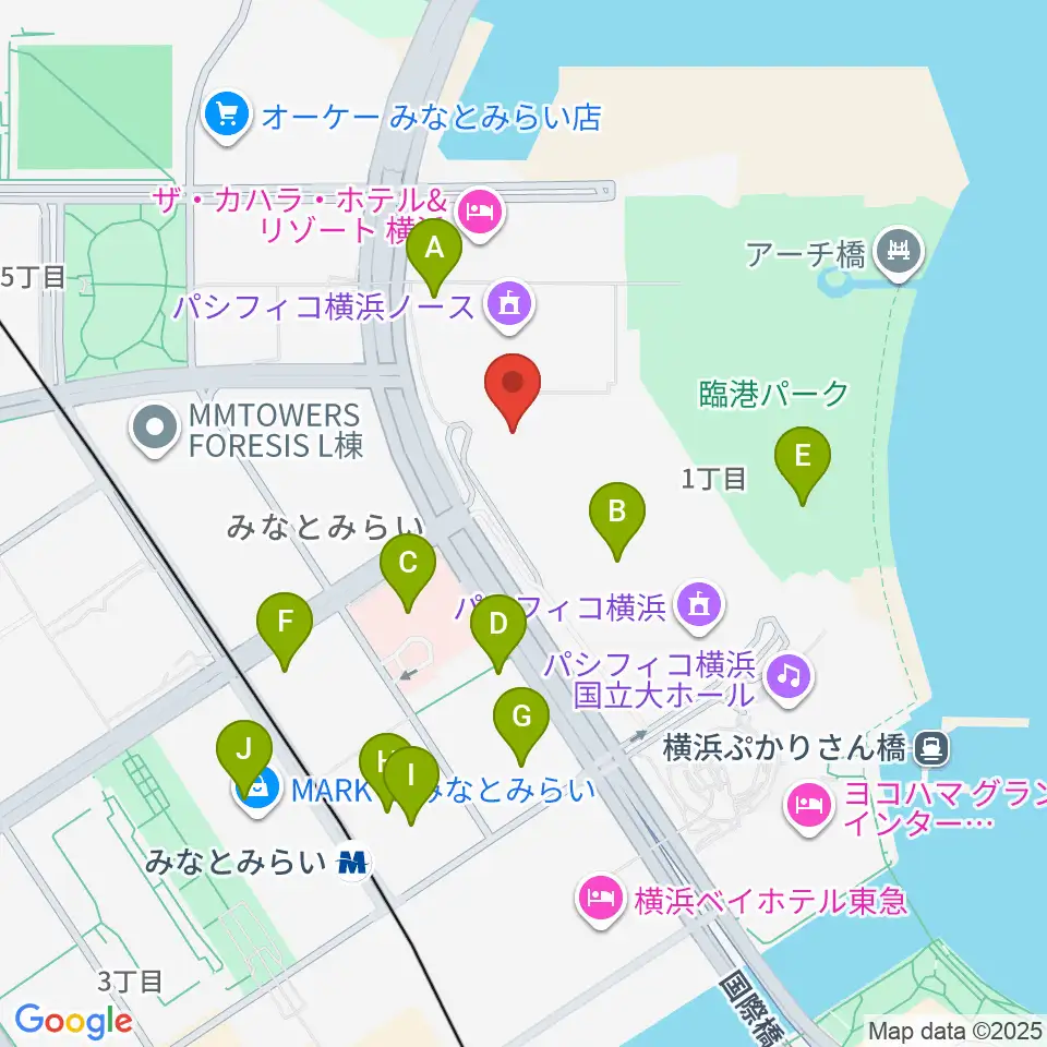 パシフィコ横浜 アネックスホール周辺のカフェ一覧地図