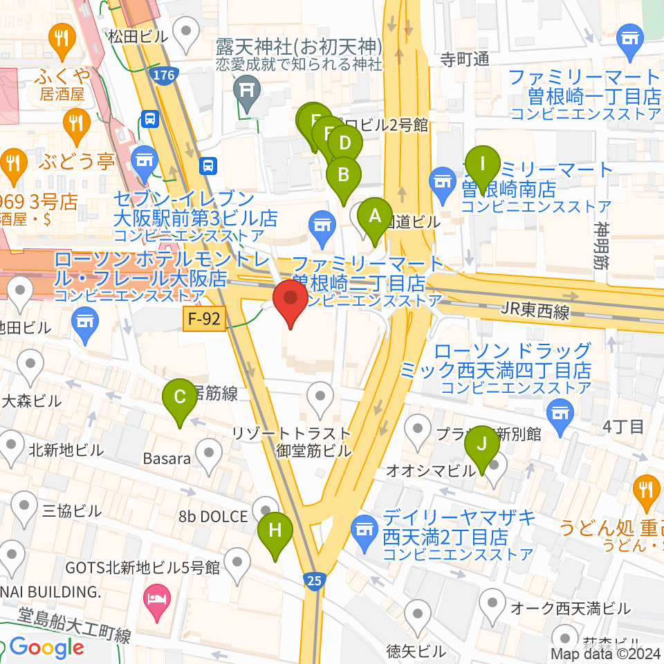 ザ・フェニックスホール周辺のカフェ一覧地図