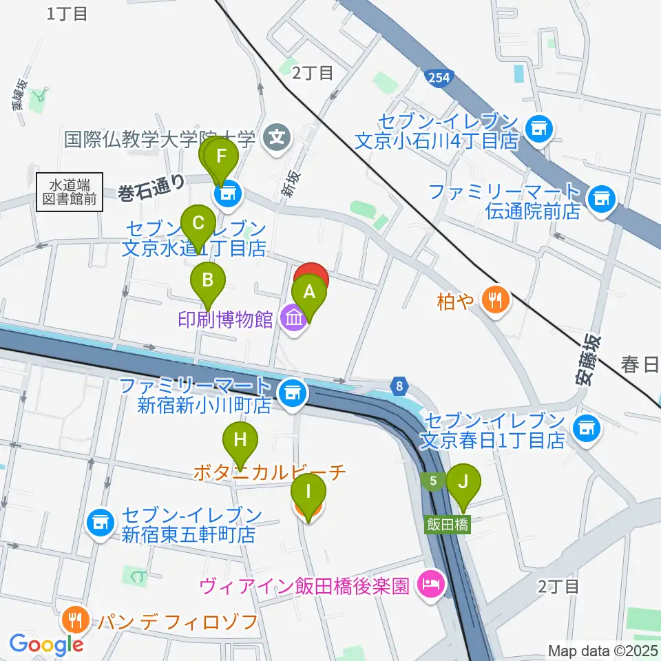 トッパンホール周辺のカフェ一覧地図