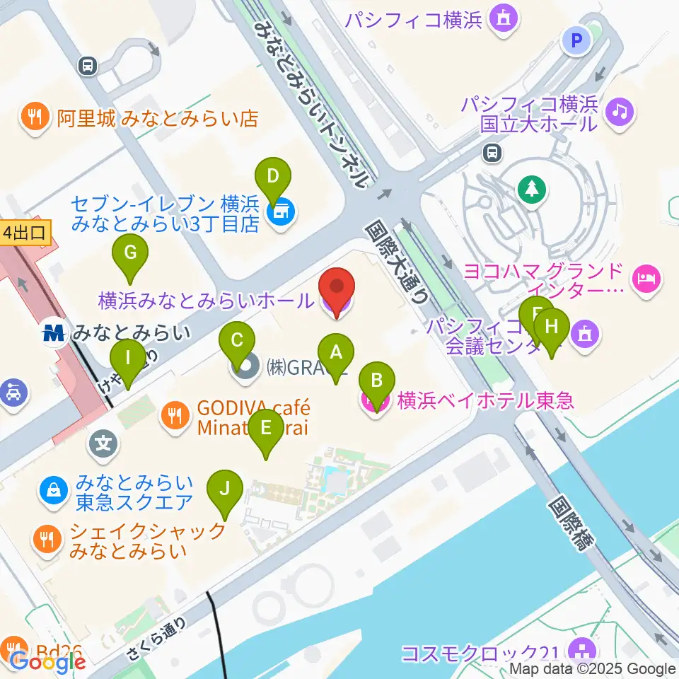 横浜みなとみらいホール周辺のカフェ一覧地図