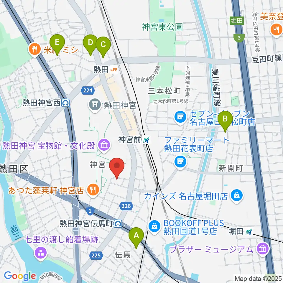ヨモギヤ楽器 神宮前本店周辺のホテル一覧地図
