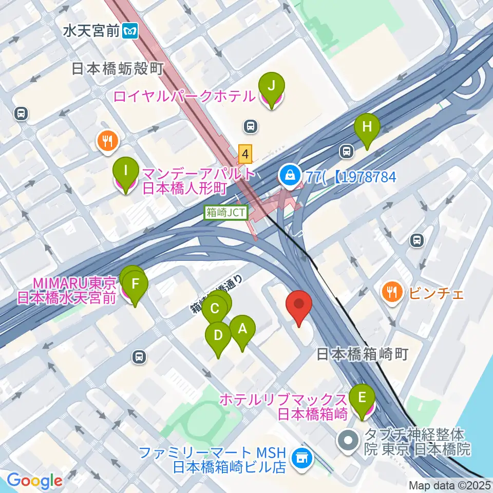 サロン・ド・モデラート周辺のホテル一覧地図