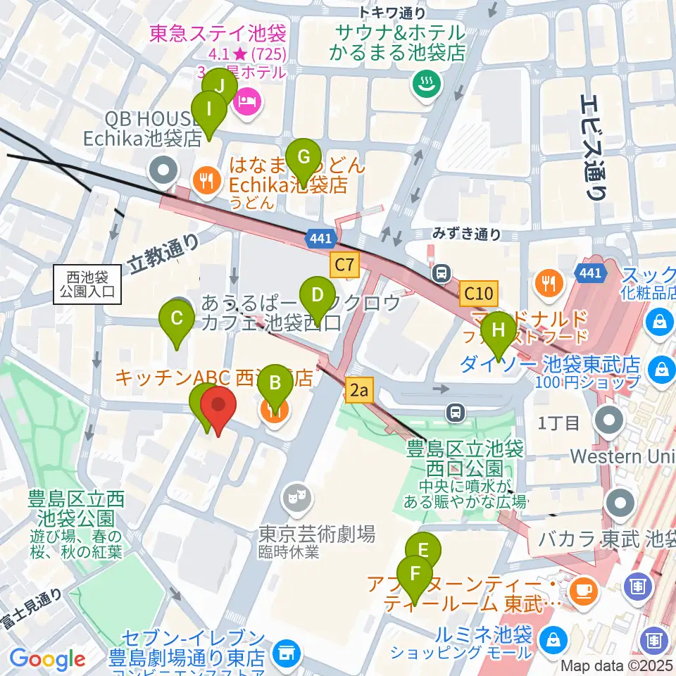 クワトロ弦楽器周辺のホテル一覧地図