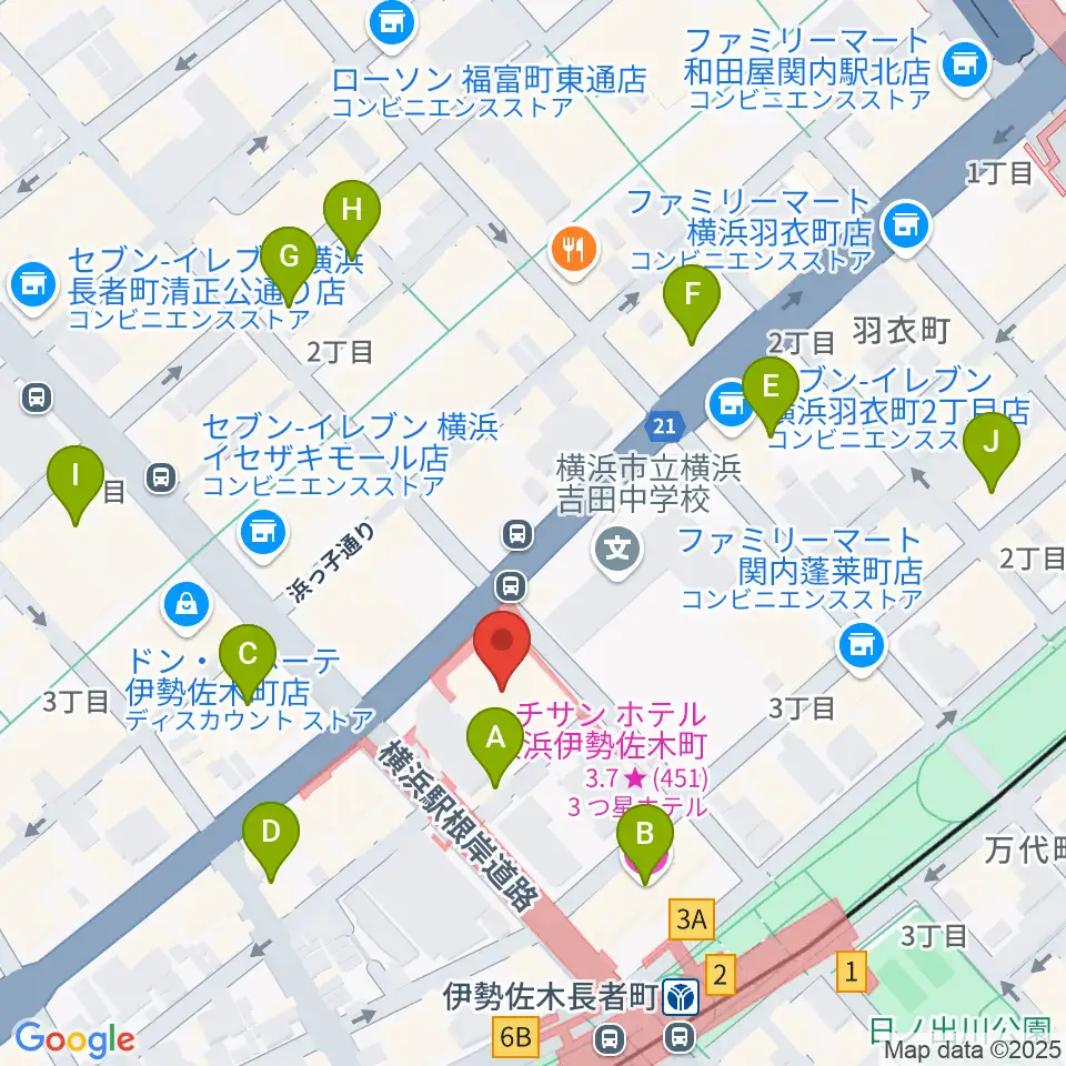 横浜ラジアントホール周辺のホテル一覧地図