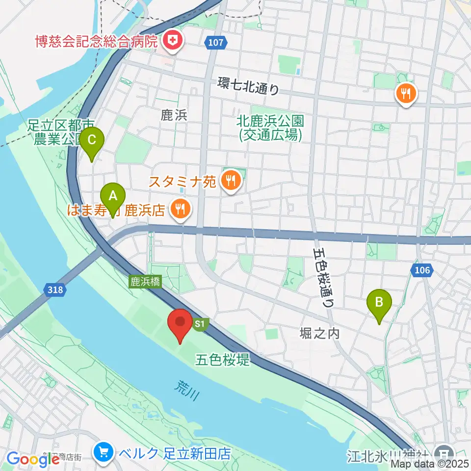 鹿浜橋緑地球技場周辺のホテル一覧地図