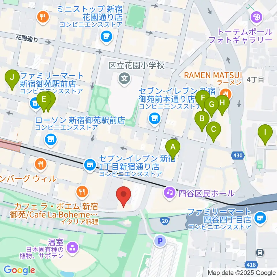 マエストローラ音楽院周辺のホテル一覧地図