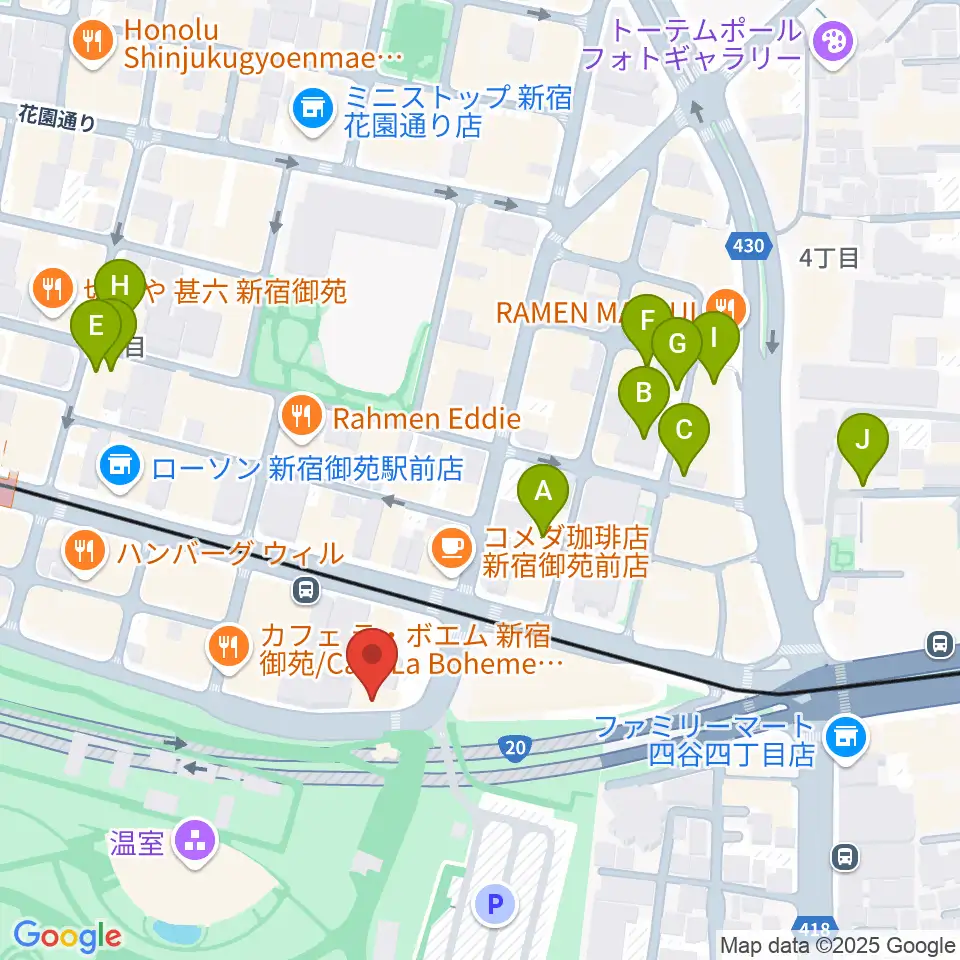 マエストローラ音楽院周辺のホテル一覧地図