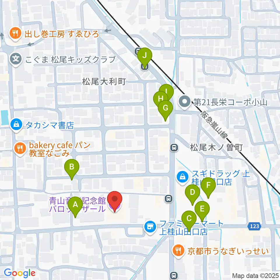 青山音楽記念館バロックザール周辺の駐車場・コインパーキング一覧地図