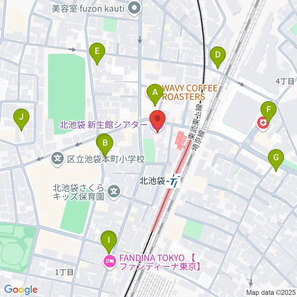 新生館シアター周辺の駐車場・コインパーキング一覧地図