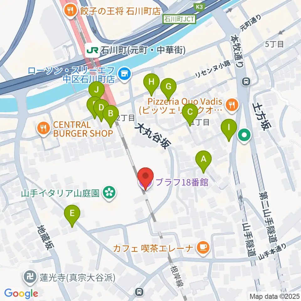 ブラフ18番館周辺の駐車場・コインパーキング一覧地図