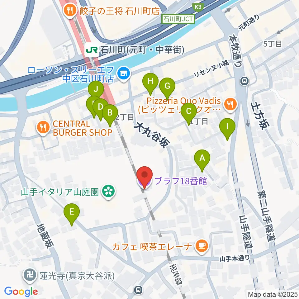 ブラフ18番館周辺の駐車場・コインパーキング一覧地図