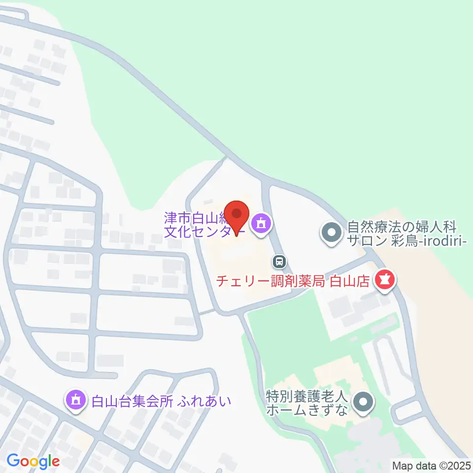 津市白山総合文化センター周辺の駐車場・コインパーキング一覧地図