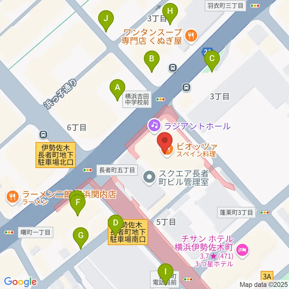 横浜ラジアントホール周辺の駐車場・コインパーキング一覧地図