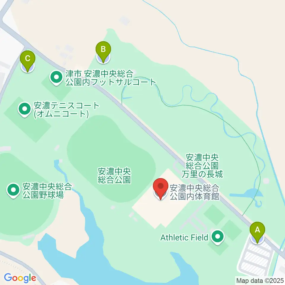 津市安濃中央総合公園内体育館周辺の駐車場・コインパーキング一覧地図