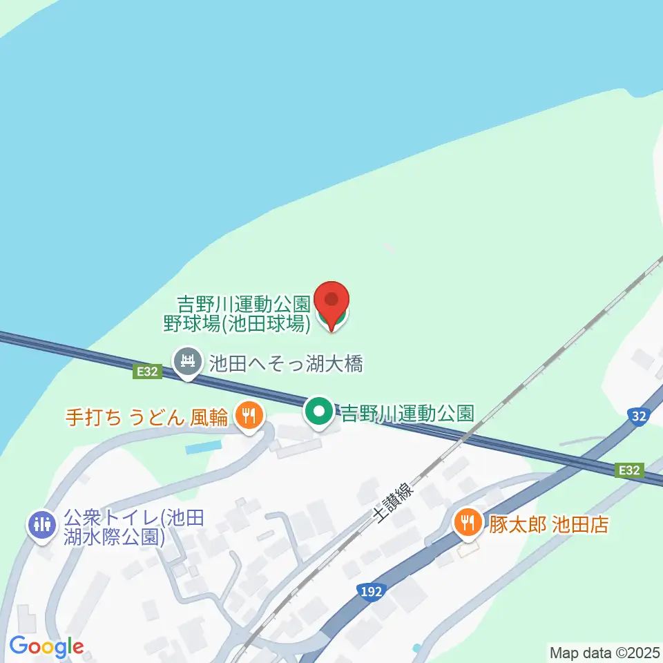 三好市吉野川運動公園野球場周辺の駐車場・コインパーキング一覧地図