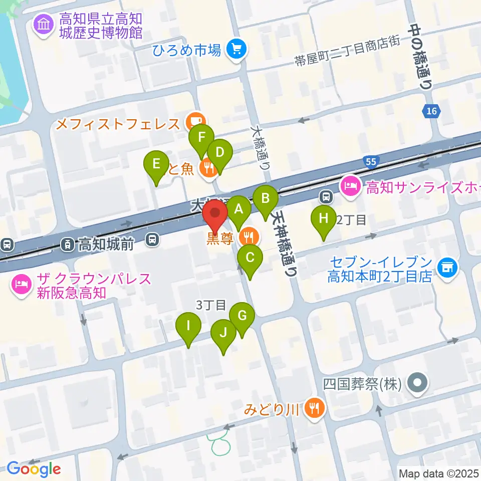 ラ・ヴィータホール周辺の駐車場・コインパーキング一覧地図
