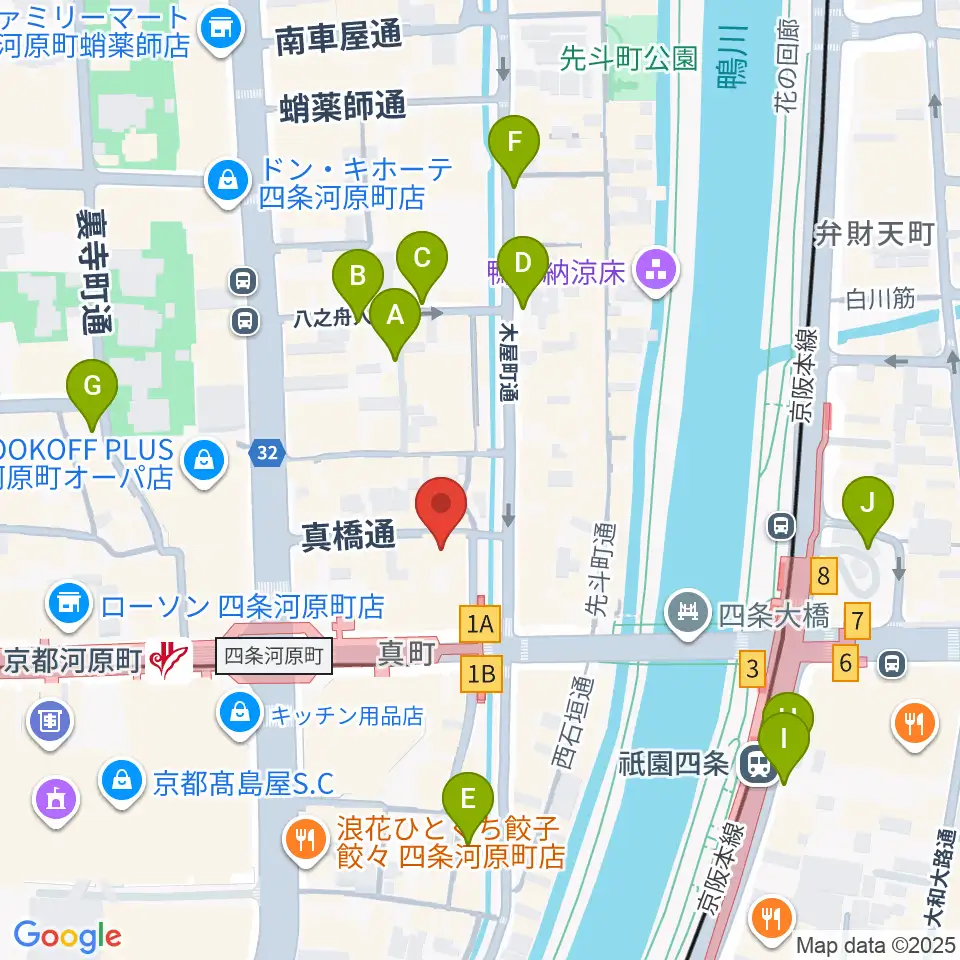 WORLD KYOTO周辺の駐車場・コインパーキング一覧地図