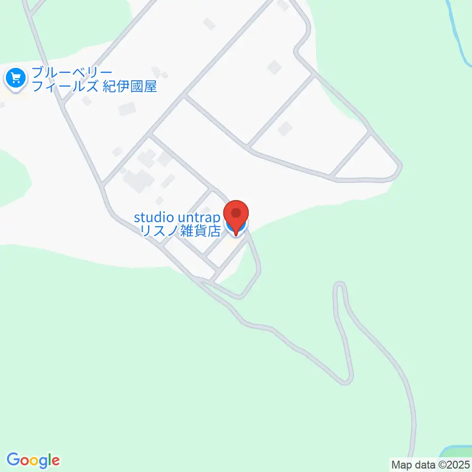 スタジオアントラップ周辺のファミレス・ファーストフード一覧地図