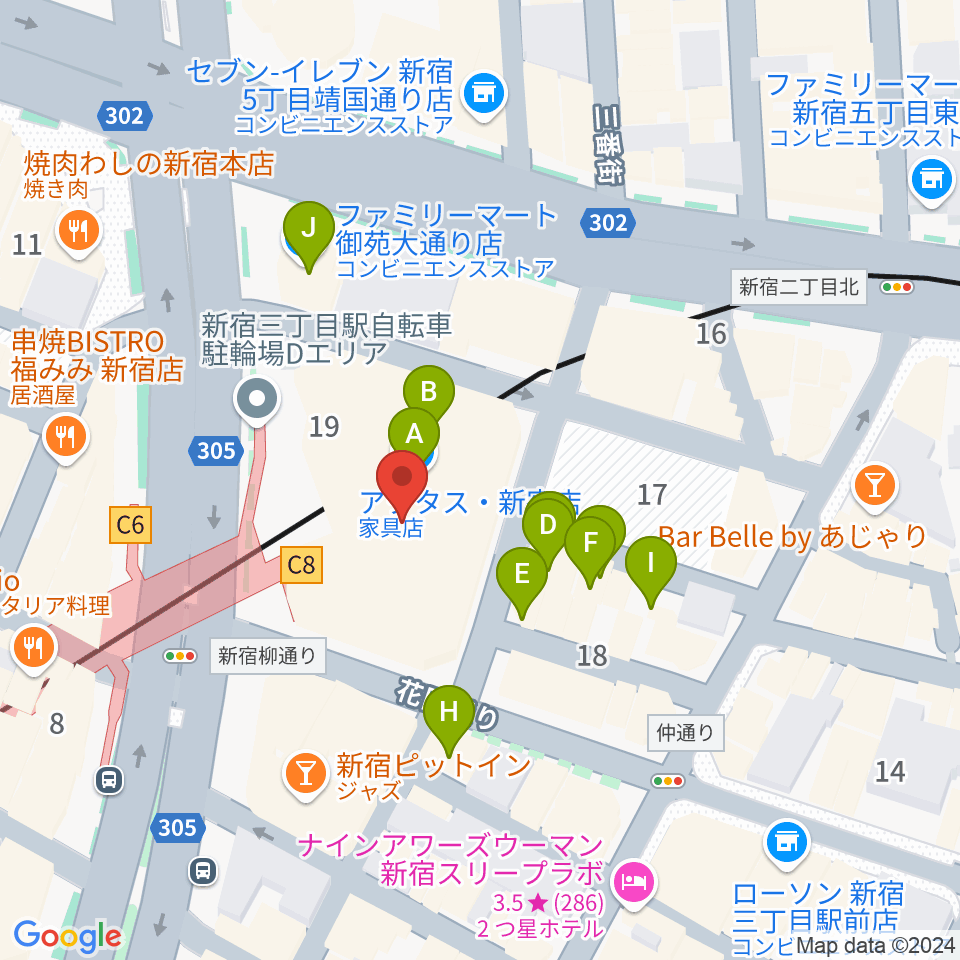 ミュージックアベニュー新宿クラッセ周辺のファミレス・ファーストフード一覧地図