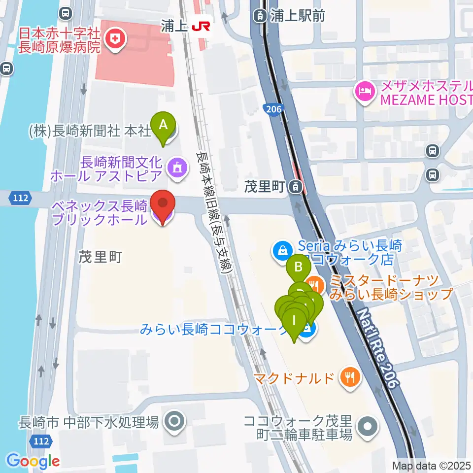 ベネックス長崎ブリックホール周辺のファミレス・ファーストフード一覧地図