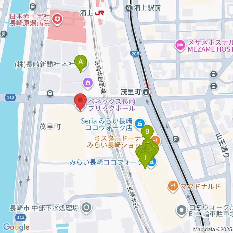 ベネックス長崎ブリックホール周辺のファミレス・ファーストフード一覧地図