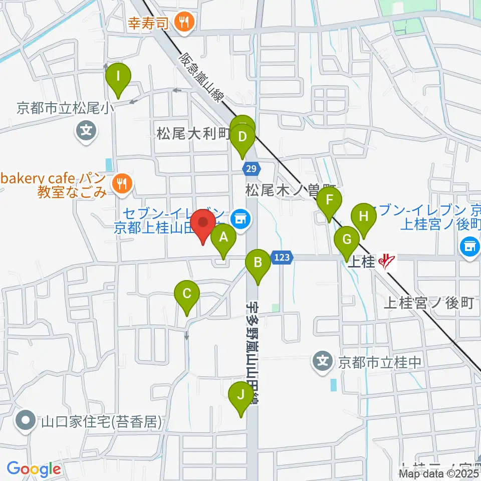 青山音楽記念館バロックザール周辺のファミレス・ファーストフード一覧地図