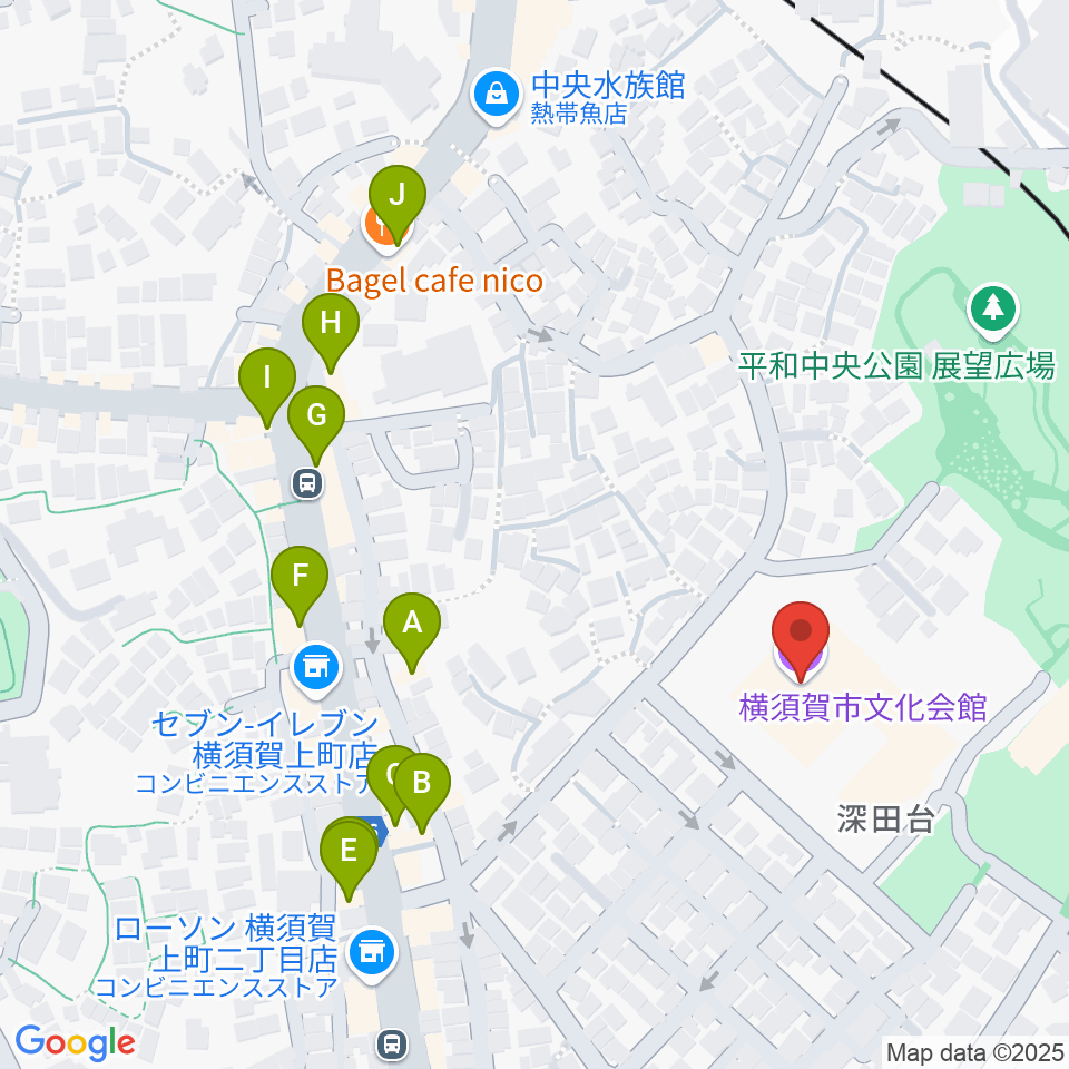 横須賀市文化会館周辺のファミレス・ファーストフード一覧地図