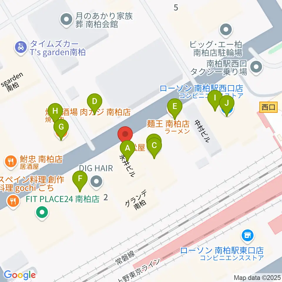 ワールドビーツ周辺のファミレス・ファーストフード一覧地図