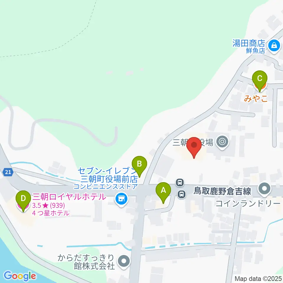 三朝町総合文化ホール周辺のファミレス・ファーストフード一覧地図