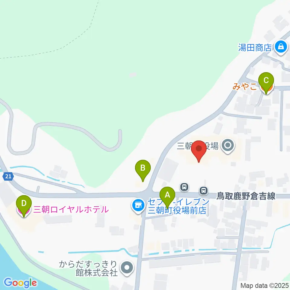 三朝町総合文化ホール周辺のファミレス・ファーストフード一覧地図