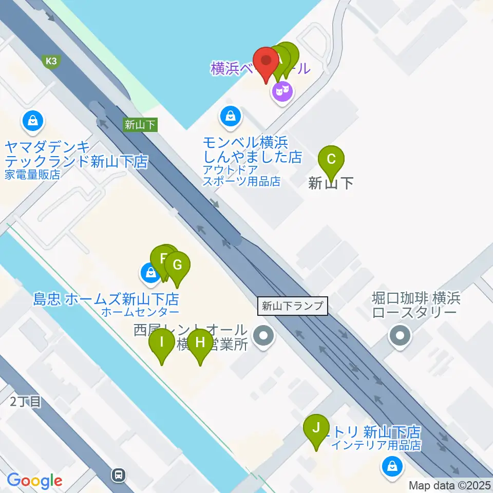横浜ベイホール周辺のファミレス・ファーストフード一覧地図