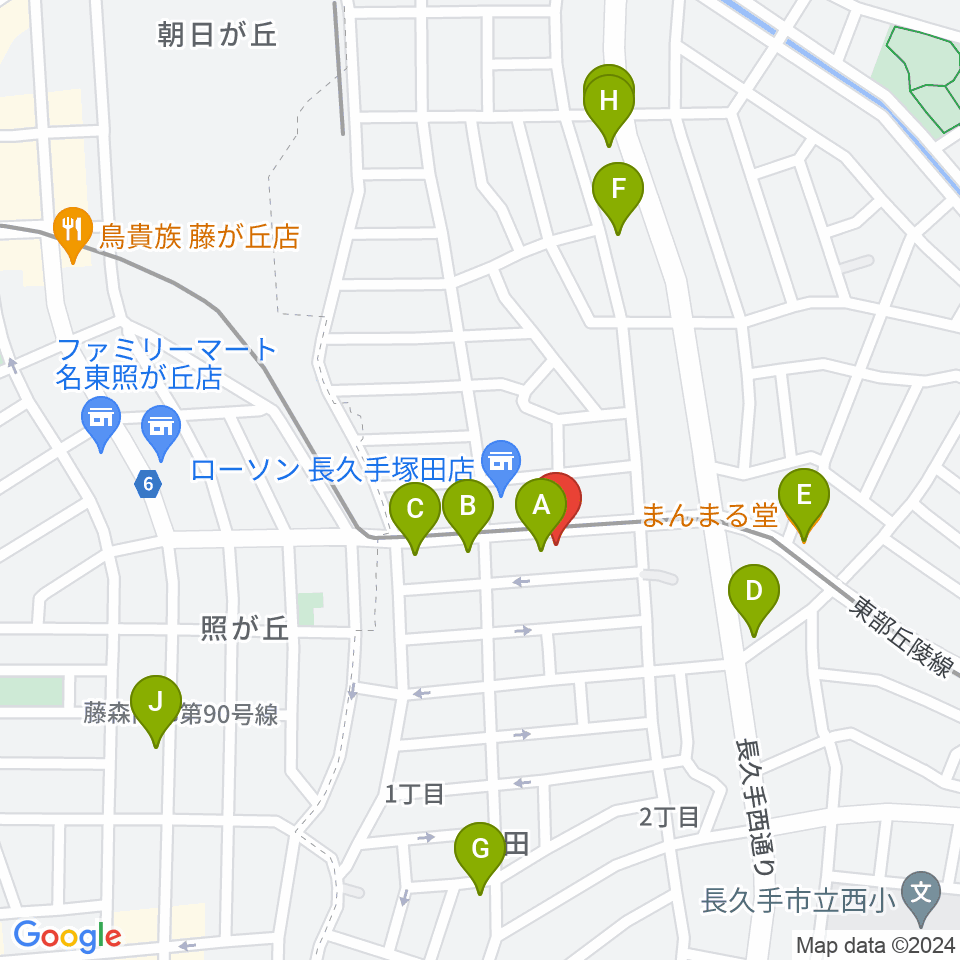 ウィークエンドスタジオ周辺のファミレス・ファーストフード一覧地図