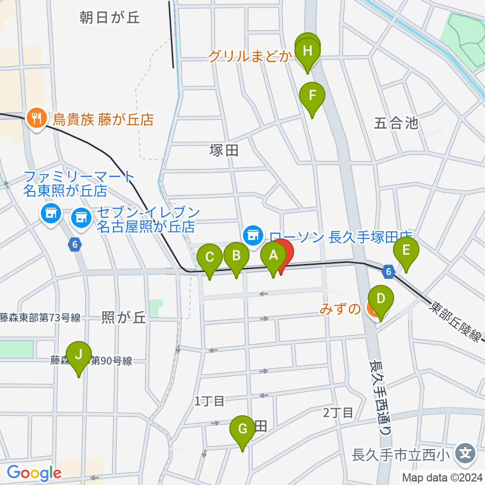 ウィークエンドスタジオ周辺のファミレス・ファーストフード一覧地図