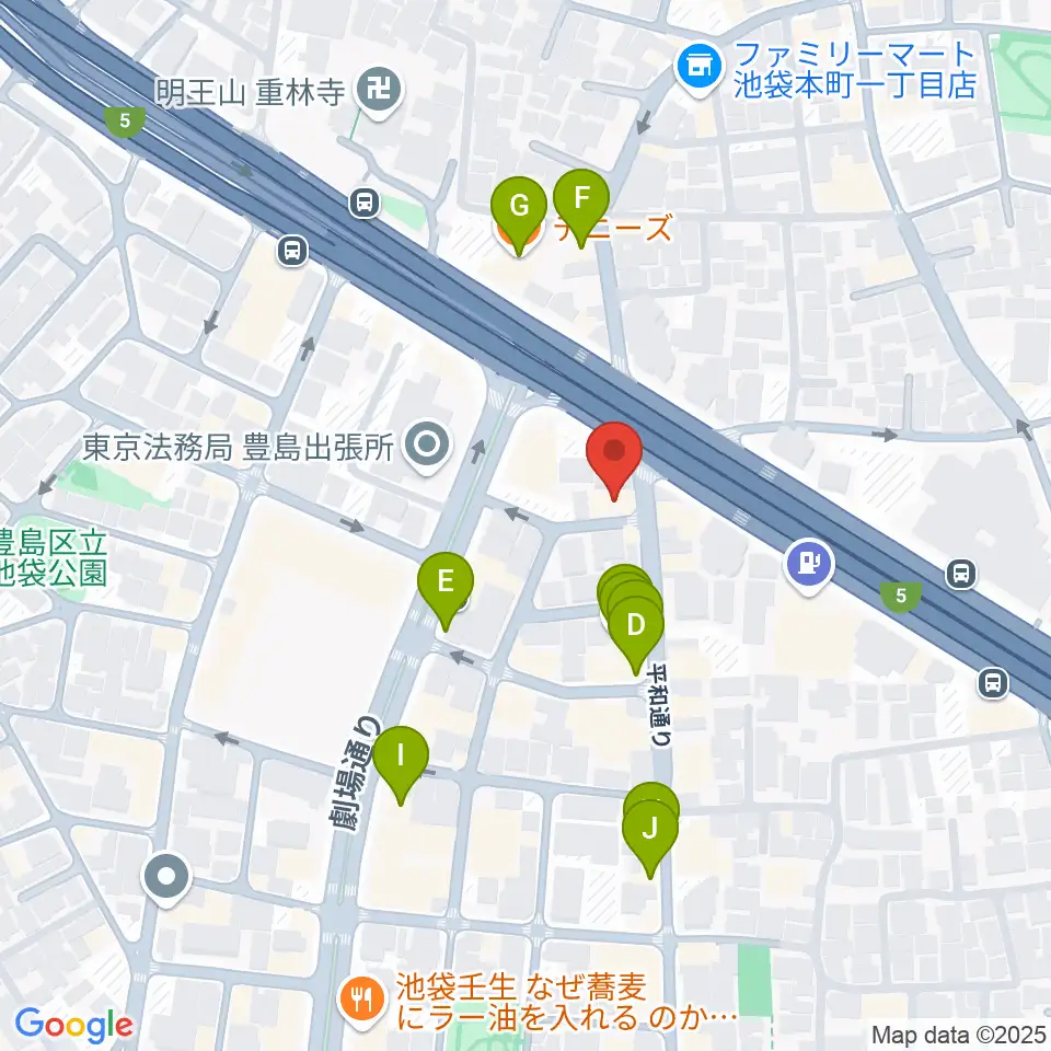 ウクレレマニア周辺のファミレス・ファーストフード一覧地図