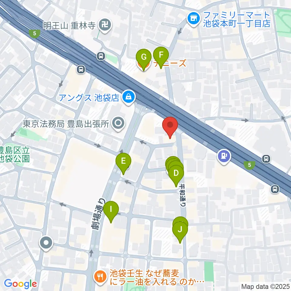 ウクレレマニア周辺のファミレス・ファーストフード一覧地図